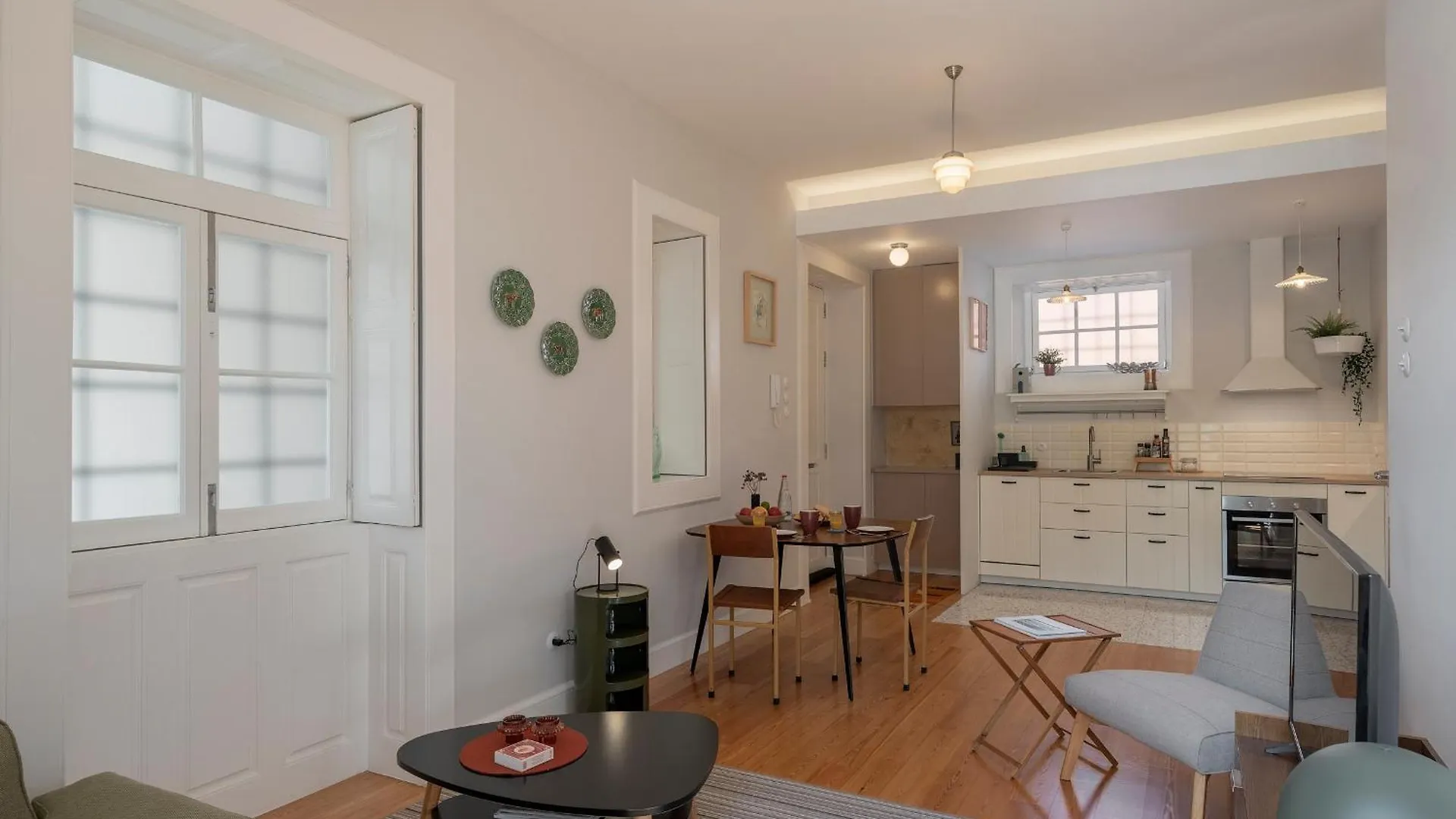 Ourmadeira - Chill Garden Apartment, Downtown Funchal